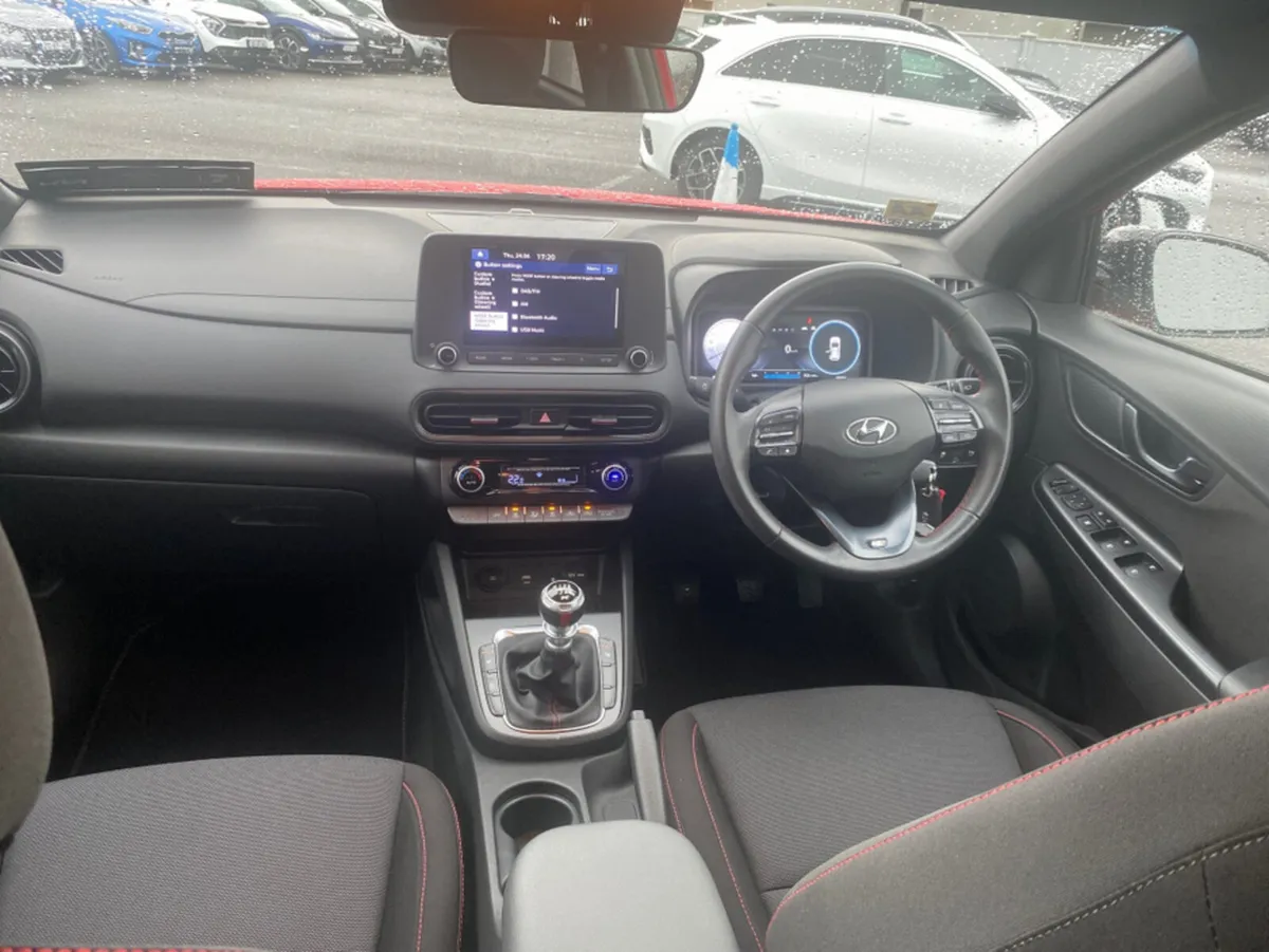 Hyundai KONA KAUAI PETROL 5DR - Image 4