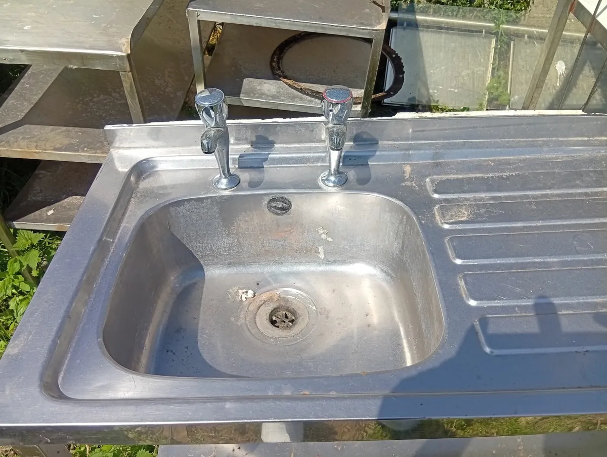 sink - Image 2