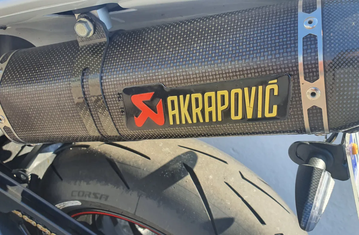 Yamaha R1 Akrapovic @ Doyle's Athlone - Image 3