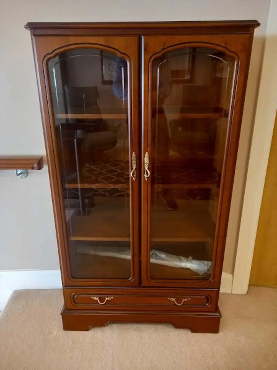 Glazed solid cherry wood book case - Image 1