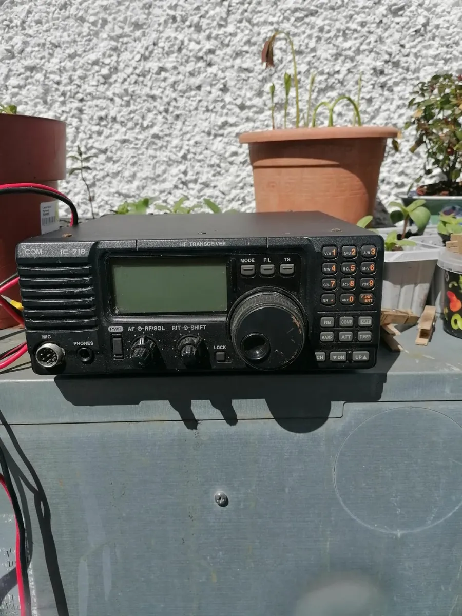 ICOM IC-718 HF TRANSCEIVER - Image 1