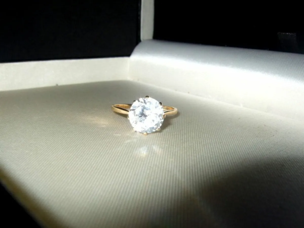 Vintage 14ct Gold Solitaire - Image 3