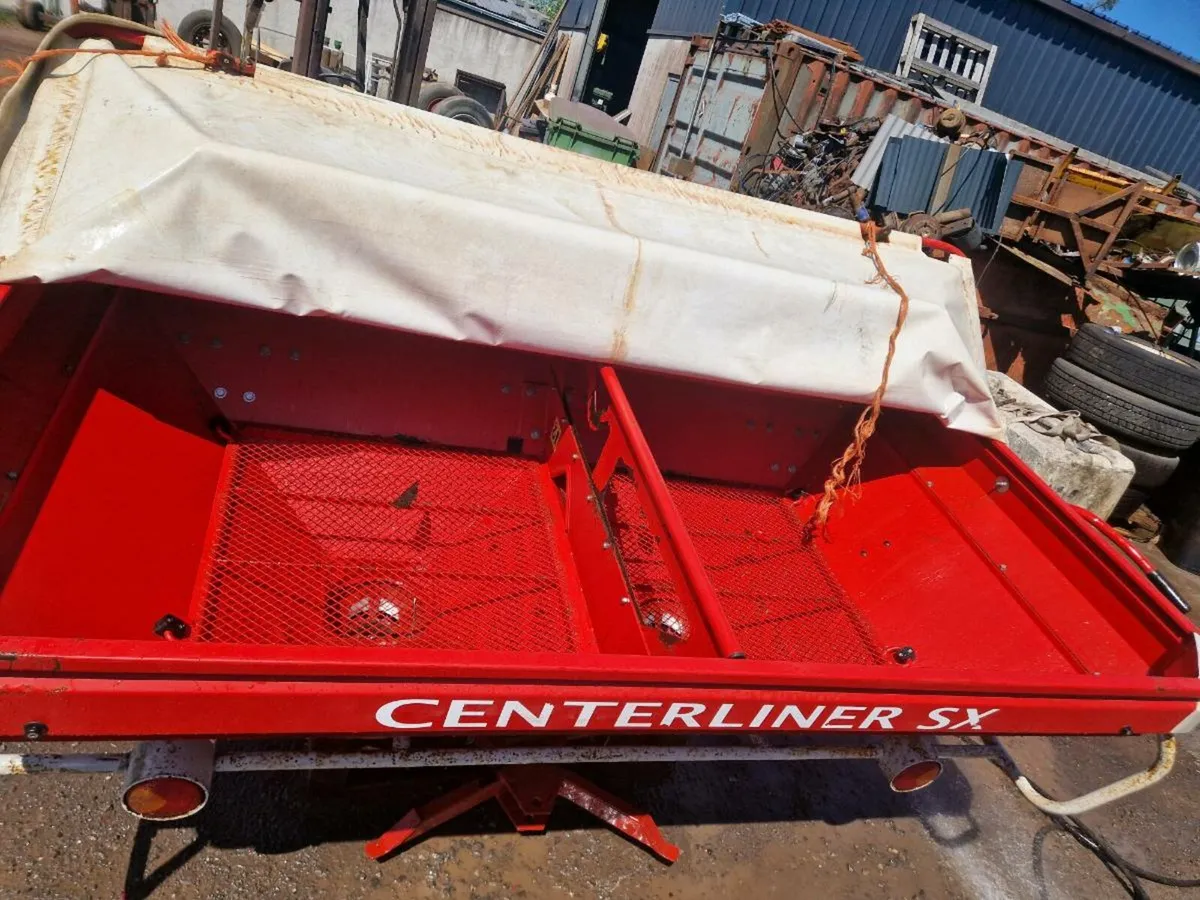 Centreliner sx fertiliser spreader - Image 2