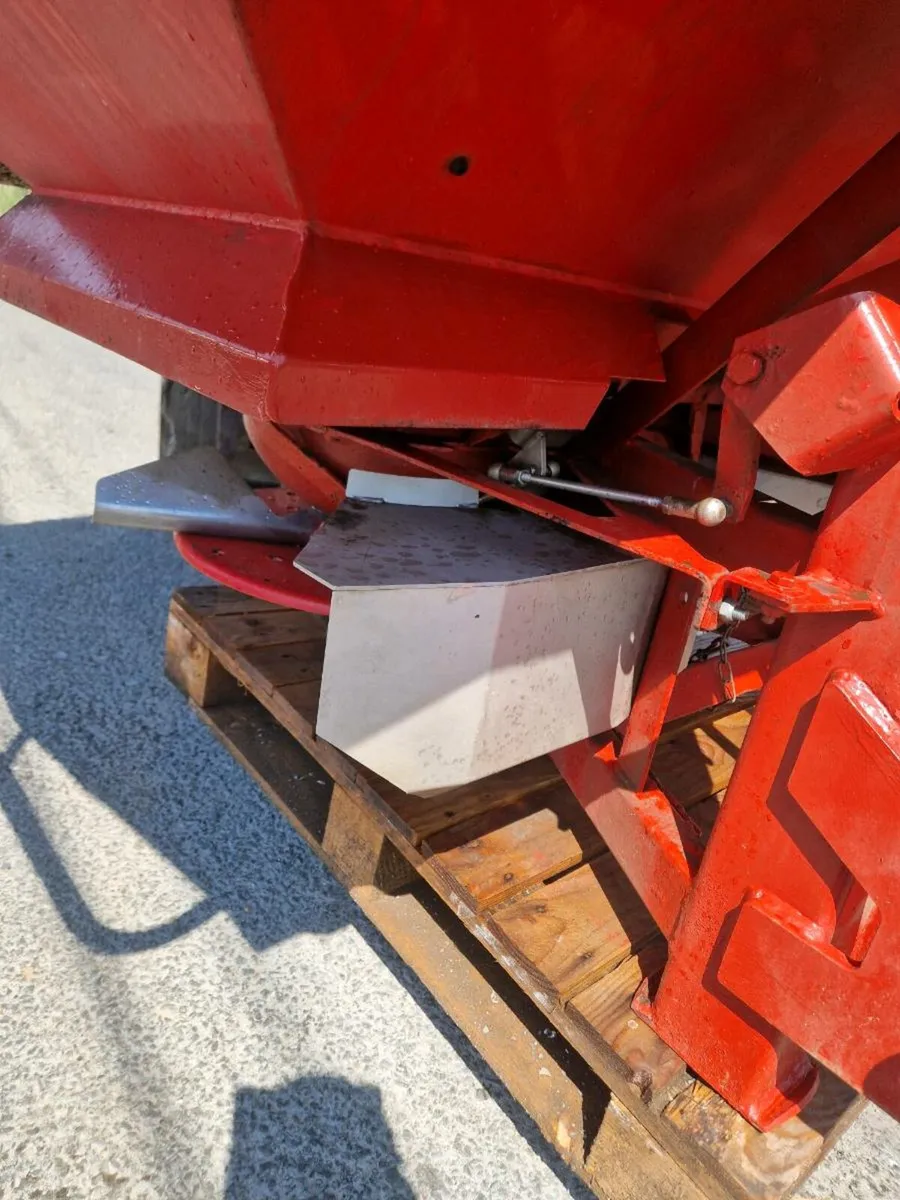 Centreliner sx fertiliser spreader - Image 3