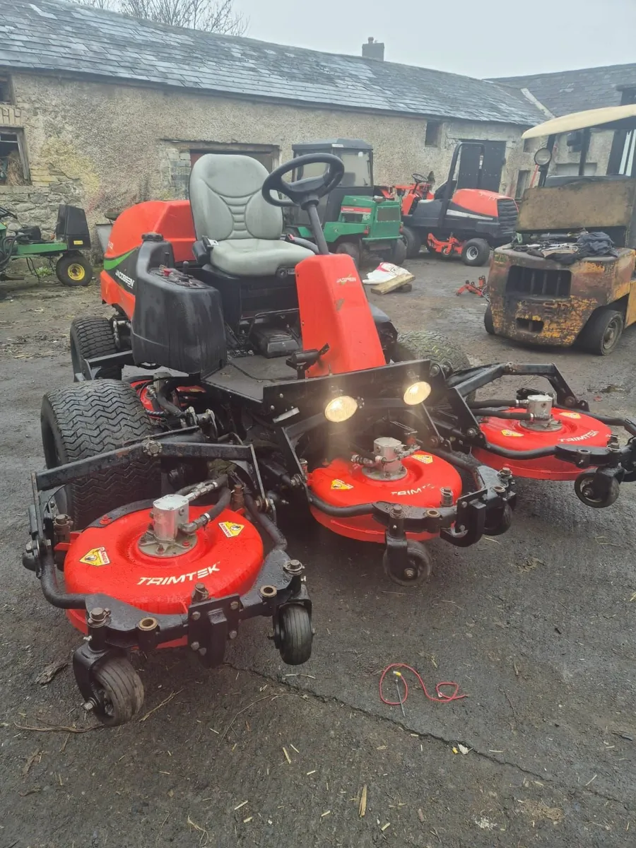 Jacobsen AR522 Mower  and  Iseki 326 Hi Tip - Image 4