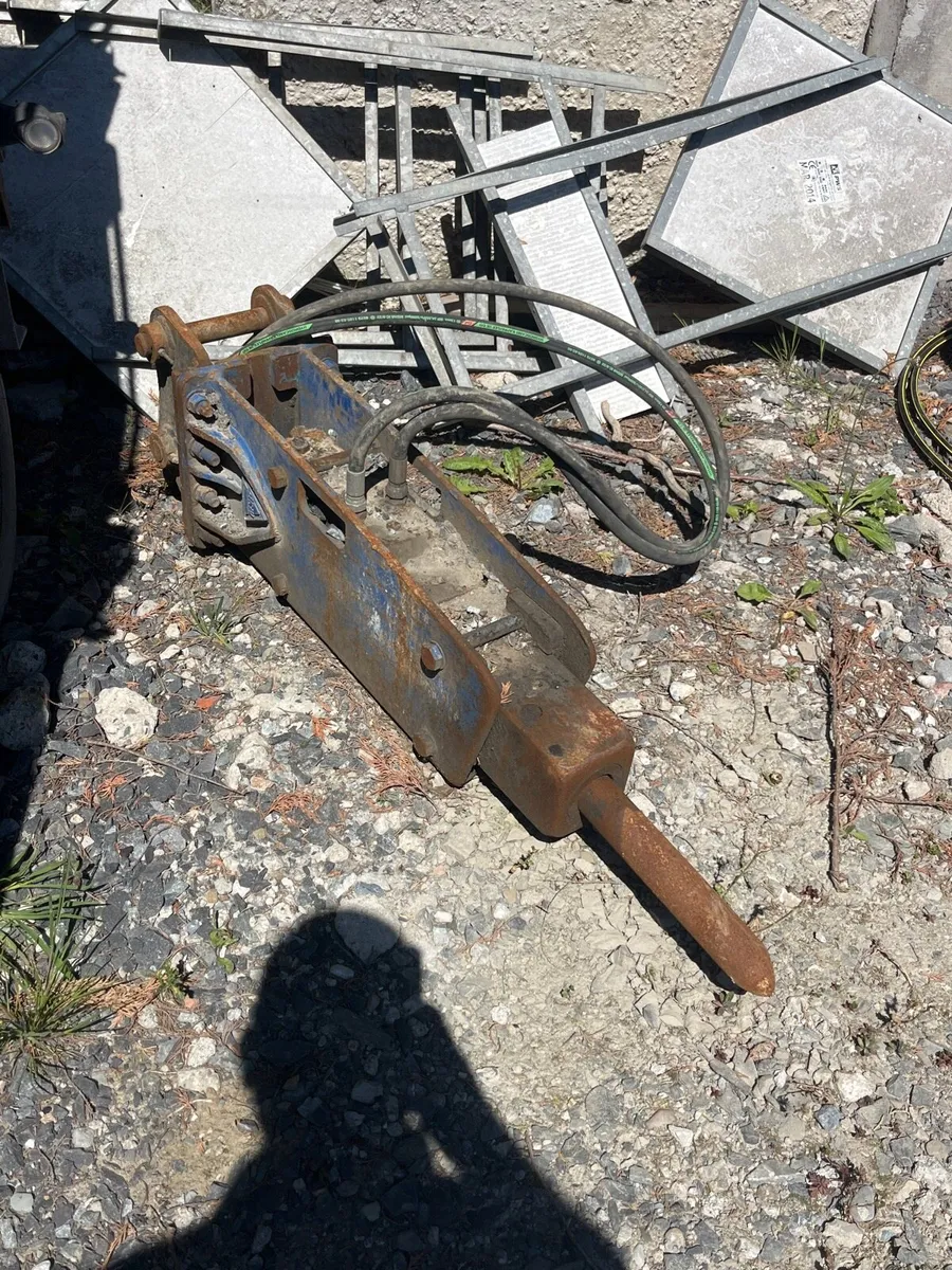 Msb hydraulic breaker 35mm pins - Image 2