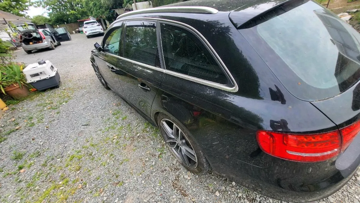 Audi a4 avant sline quattro pan sunroof - Image 4