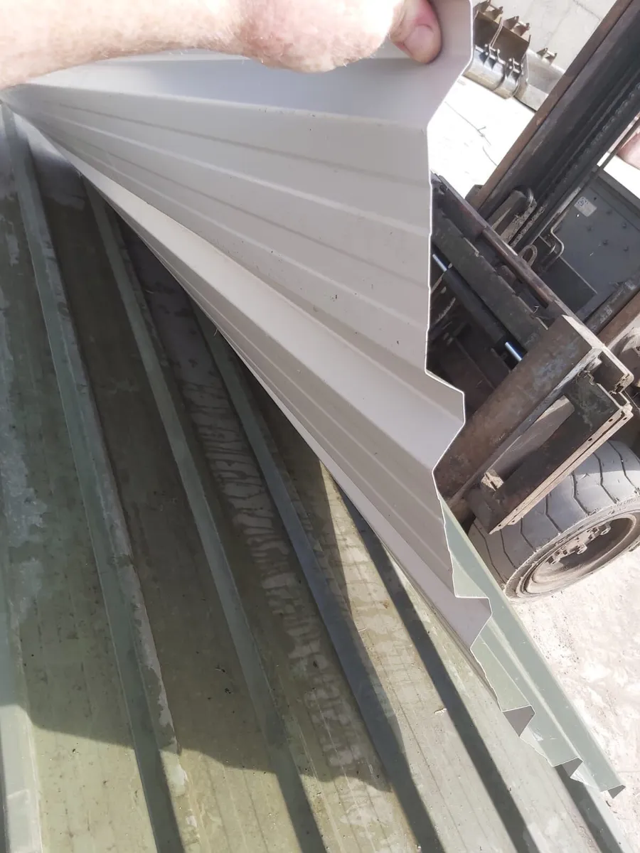 Cladding for farm shed - Image 4