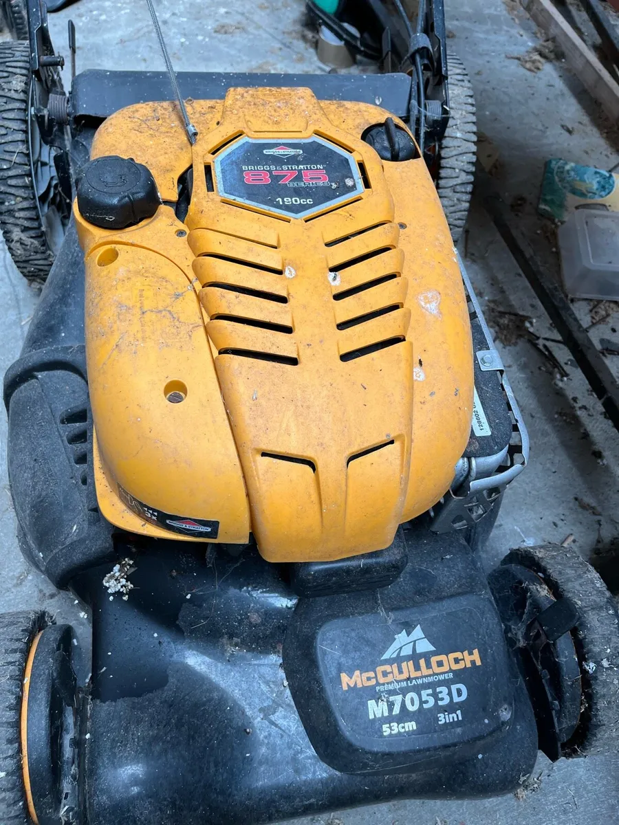FREE OLD Lawnmowers for parts - Image 2