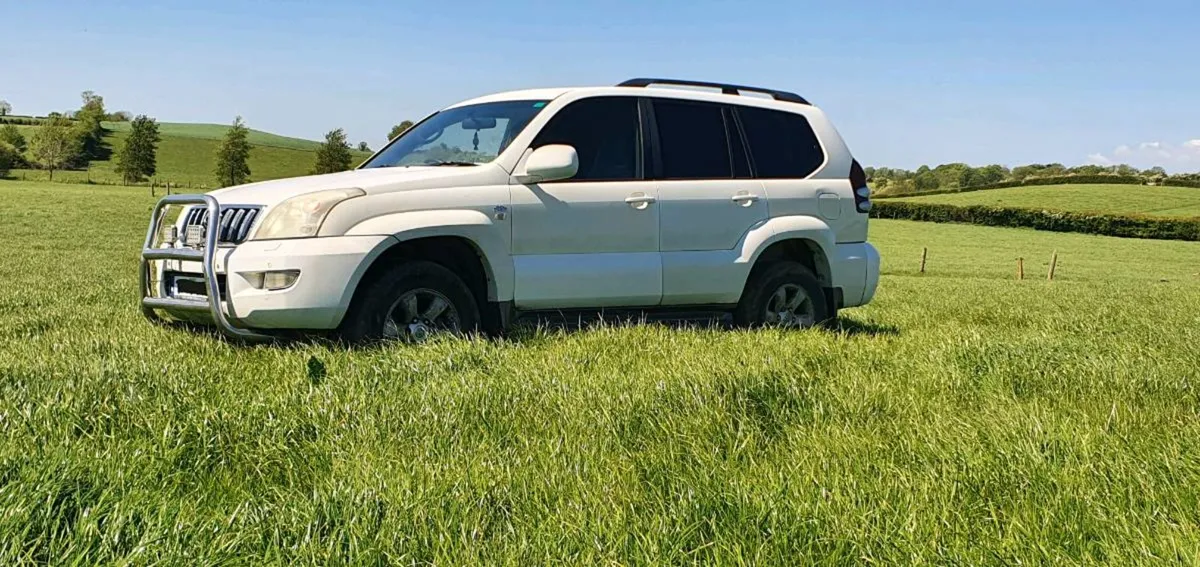Toyota Landcruiser - Image 4