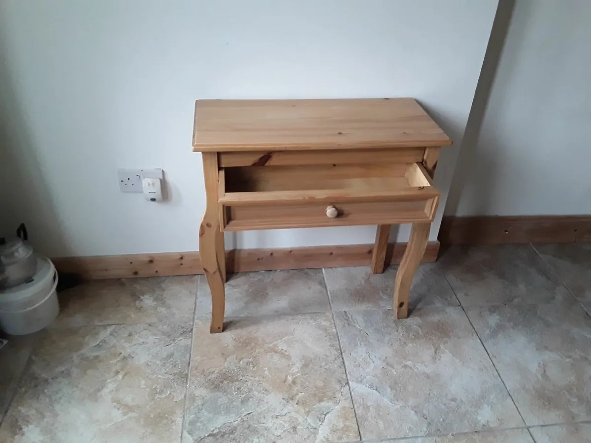 New condition Corona hall table one draw - Image 2