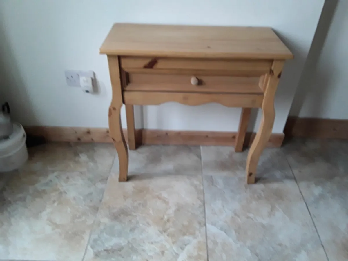 New condition Corona hall table one draw - Image 1