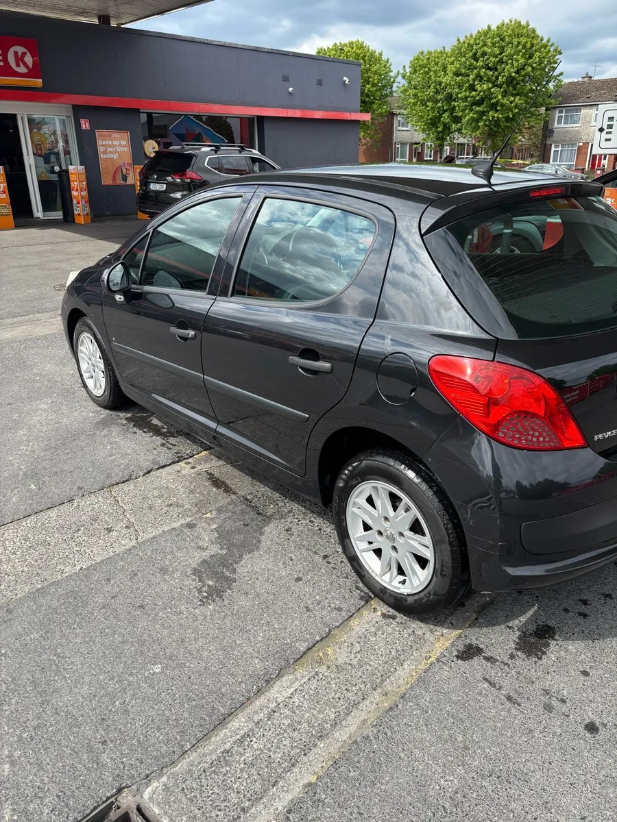 Peugeot 207 - Image 3
