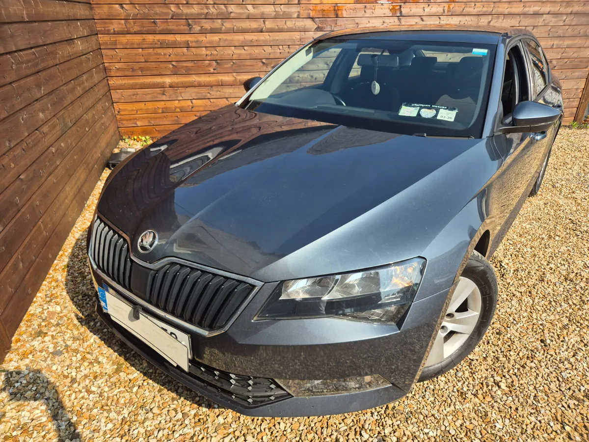Skoda Superb 2017 (Automatic) - Image 3
