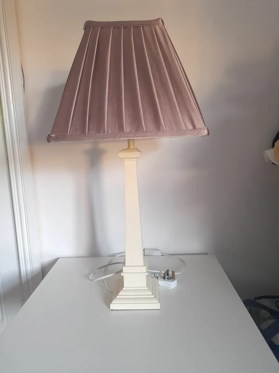 Table Lamp - Image 4