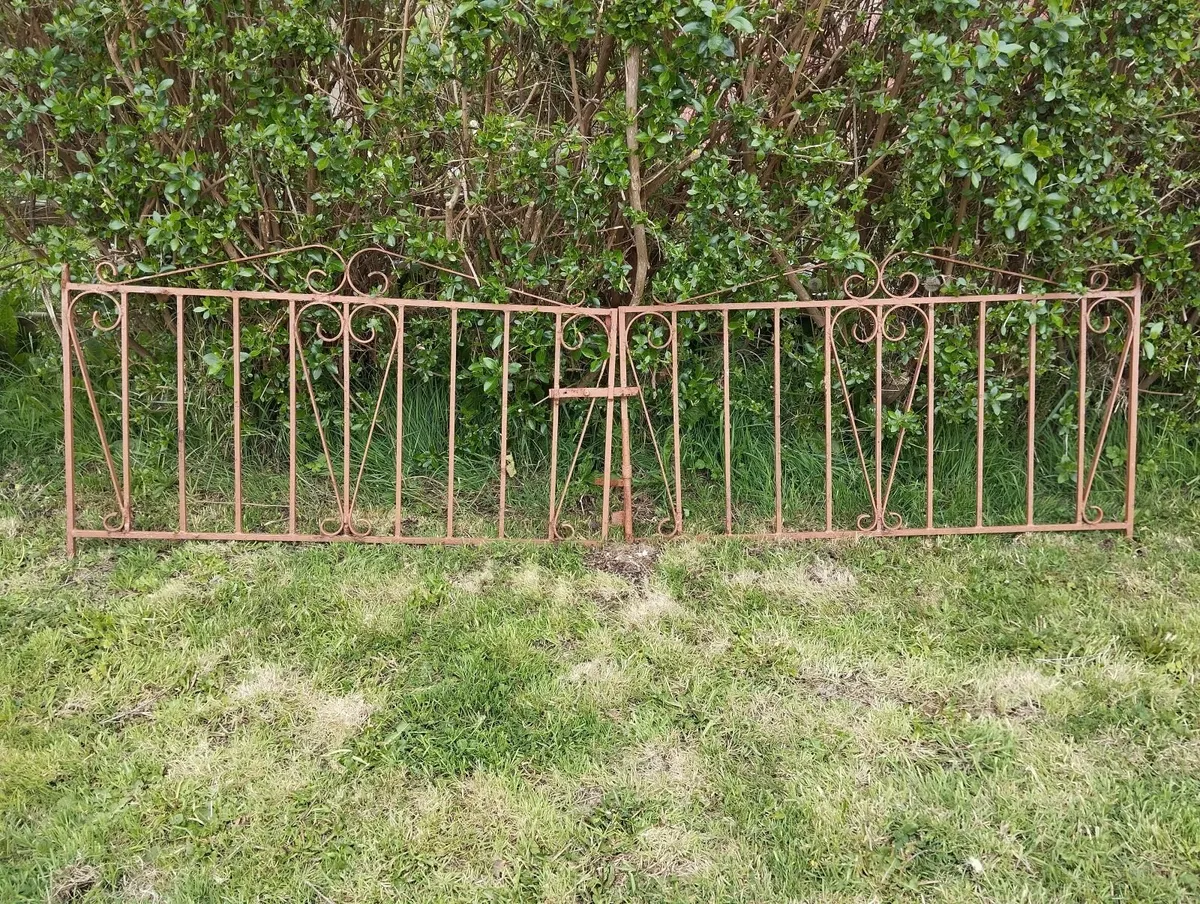 Garden Gates - Image 1