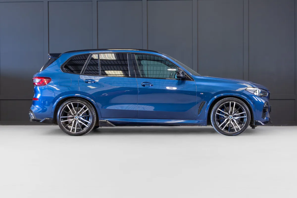 2021 BMW X5 X-Drive 45e M-Sport - Image 2