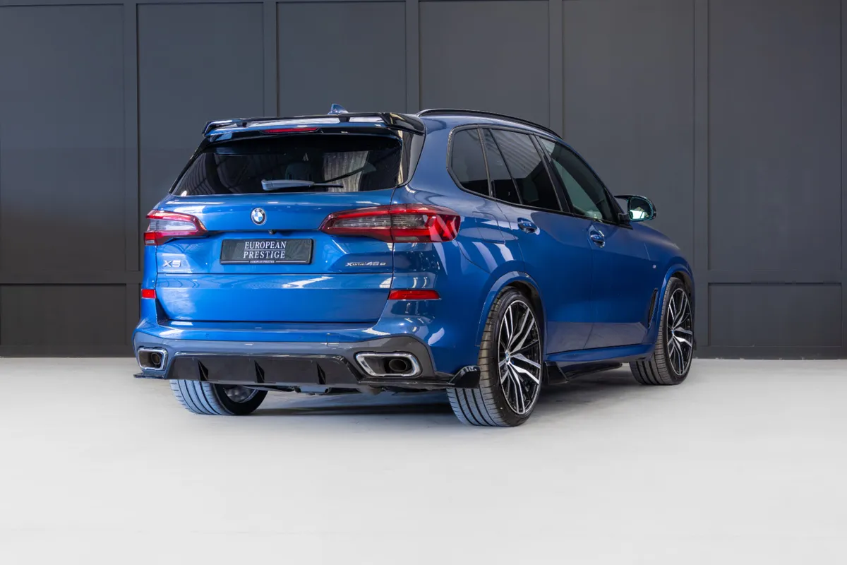 2021 BMW X5 X-Drive 45e M-Sport - Image 3