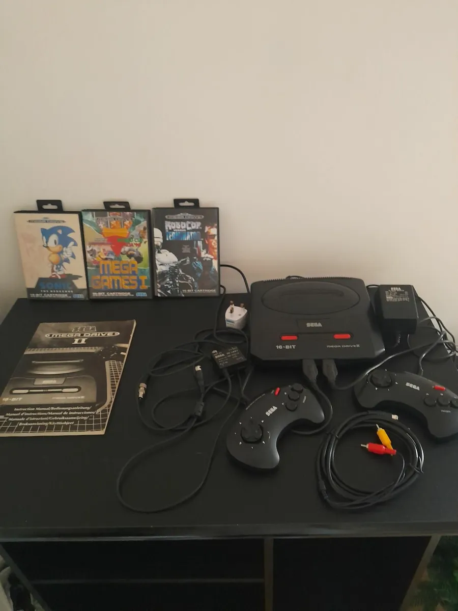 Retro Sega Megadrive 2 Console made in 80s - Image 1