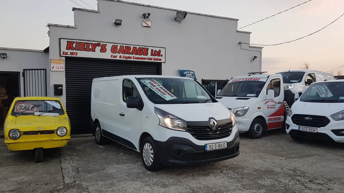 Renault Trafic 192D LOW KM AS NEW VAT INVOICE - Image 1