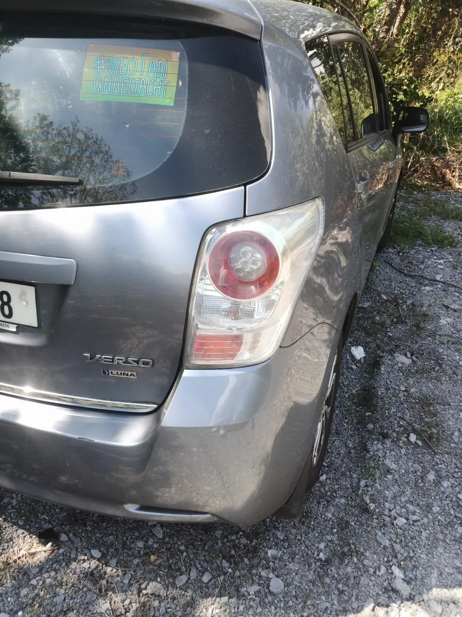 11y Toyota verso 2.0dsl - Image 4