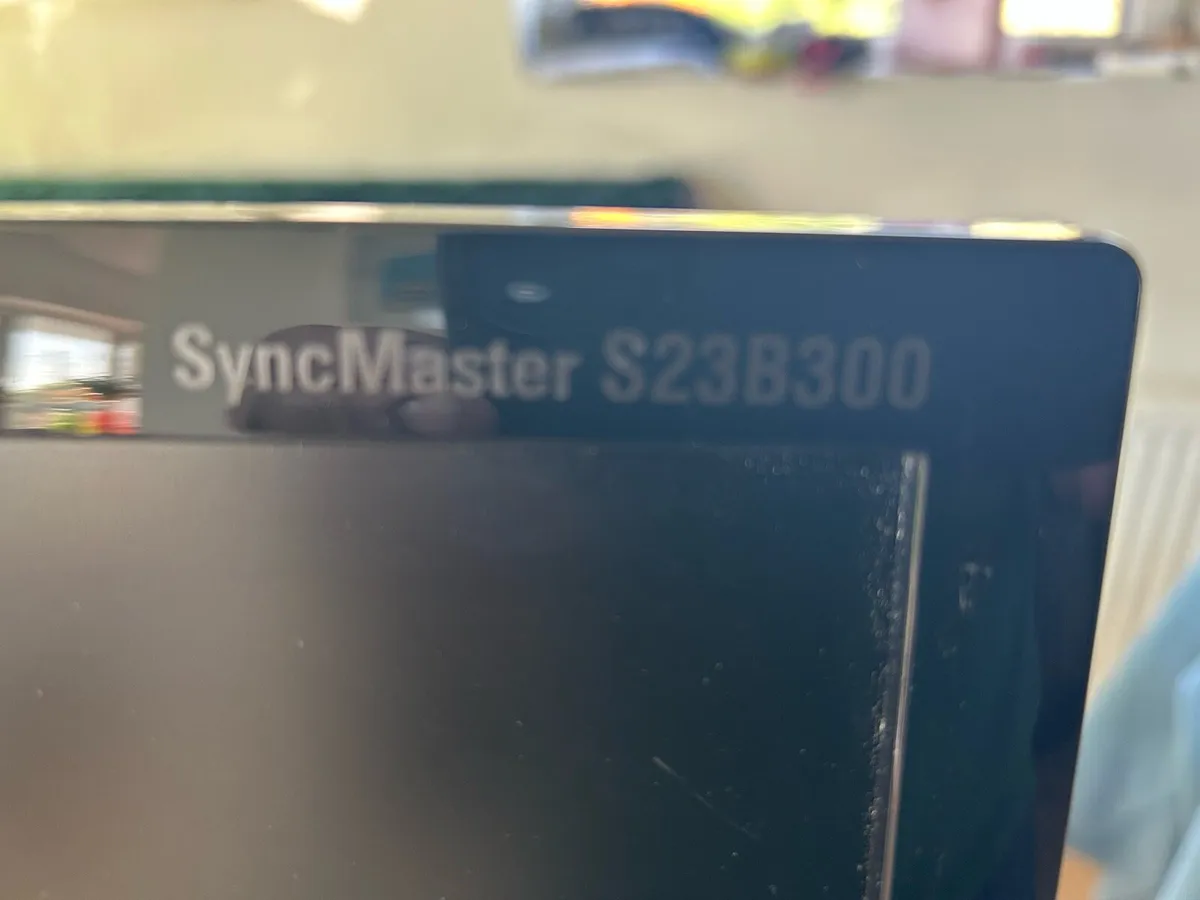 Monitor Samsung 23’’ - Image 2
