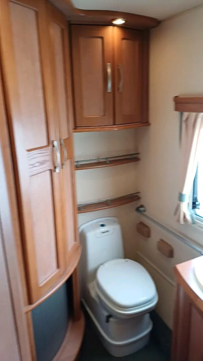Caravan  for sale - Image 4