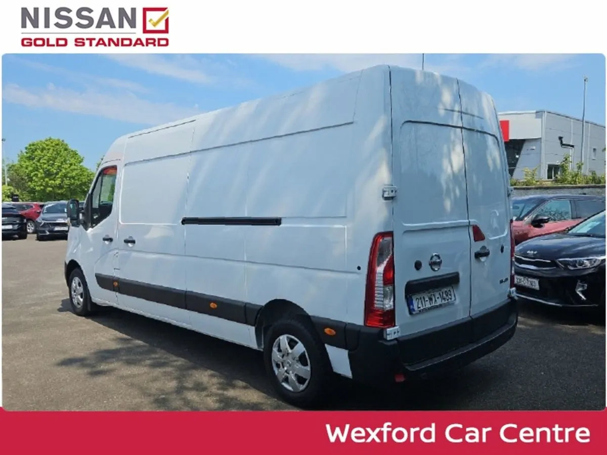 Nissan Interstar ( 29 995  vat) L3 H2 135 FWD - Image 3
