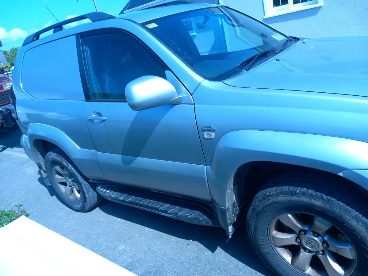 Toyota landcruiser - Image 2