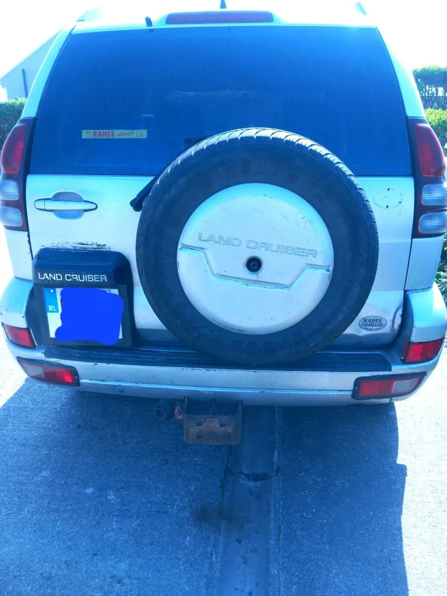 Toyota landcruiser - Image 3