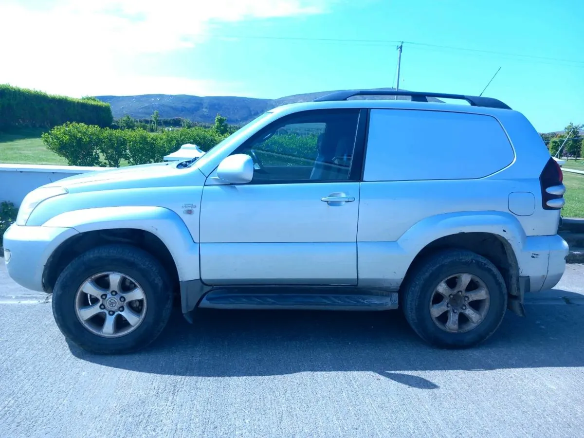 Toyota landcruiser - Image 4