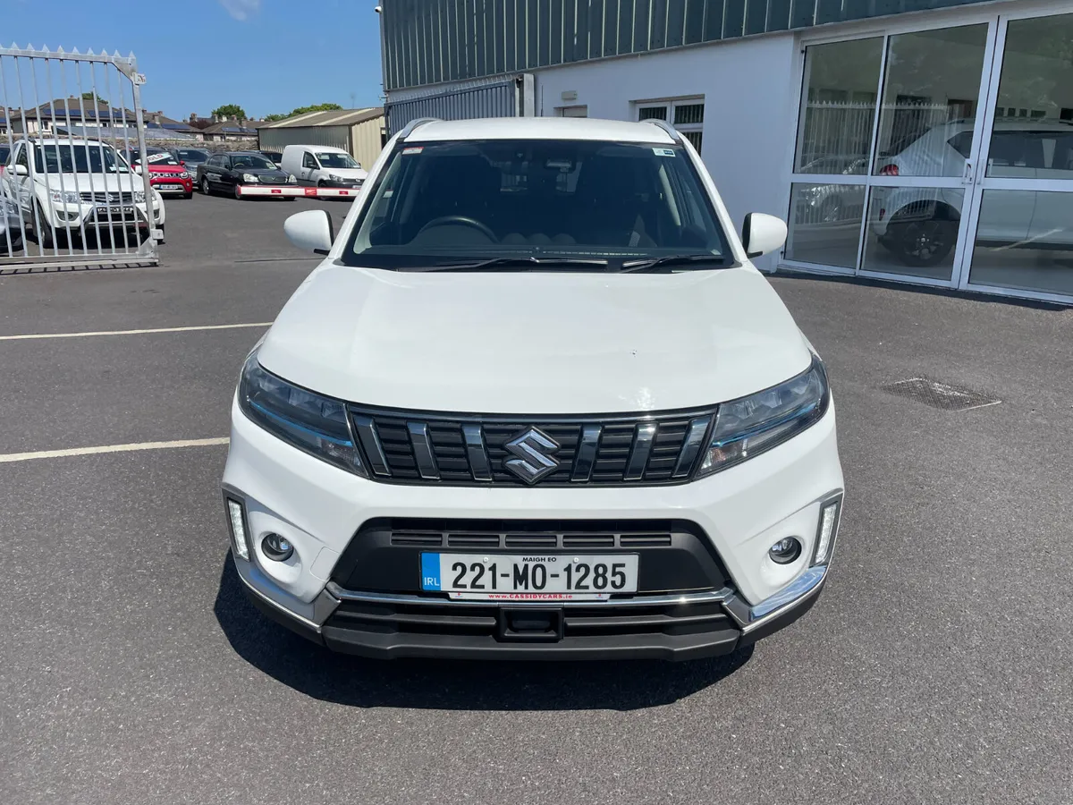 Suzuki Vitara 1.4 SZ4 Hybrid - Image 2