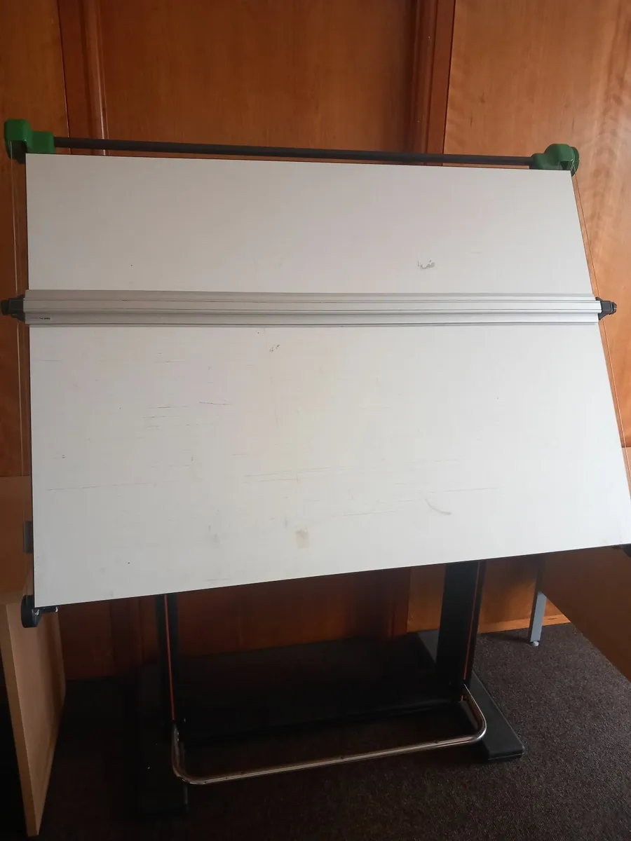 Professional Drawing Board -