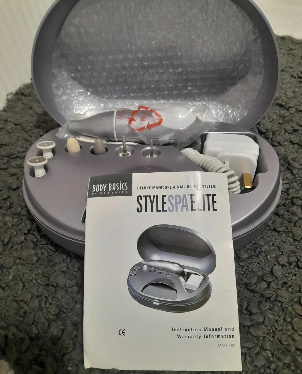 Body Basics by HoMedics Deluxe Manicure & Nail Dry - Image 1