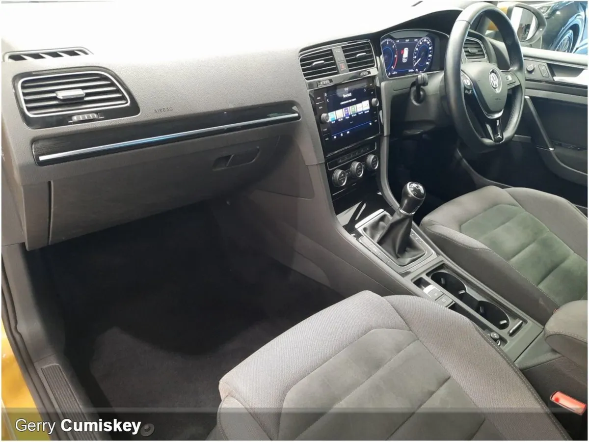 Volkswagen Golf Highline 1.6 TDI 115HP - Image 4