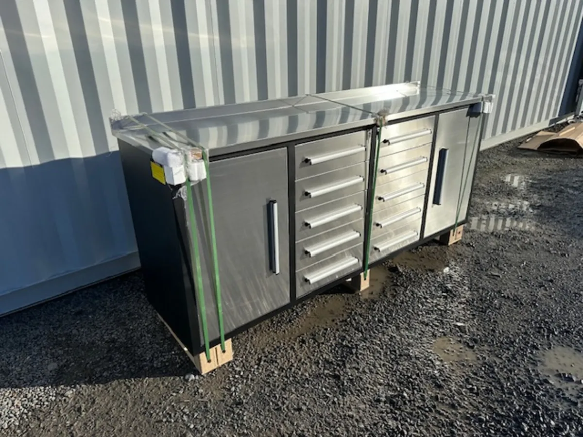 7ft Work Bench With 10 Drawers **Online Auction** - Image 3