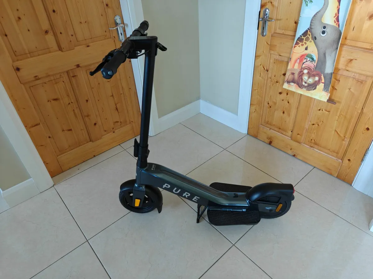 Electric scooter Pure Advance+ - Image 2