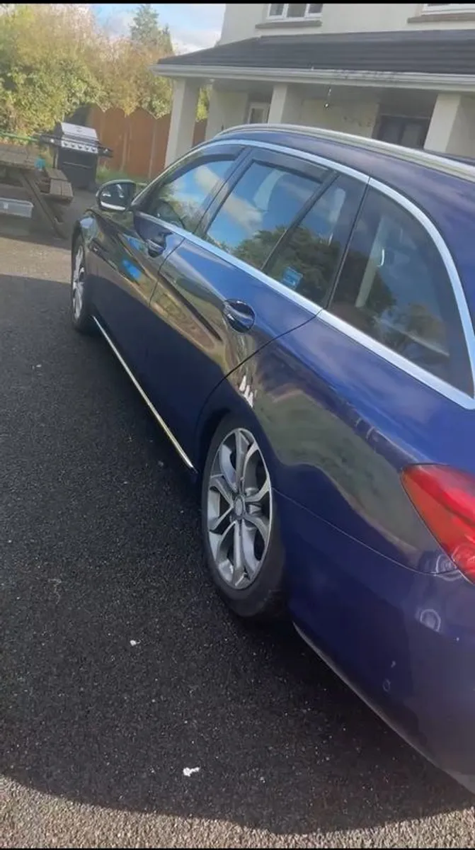 2017 Mercedes Benz e350 C Class - Image 3