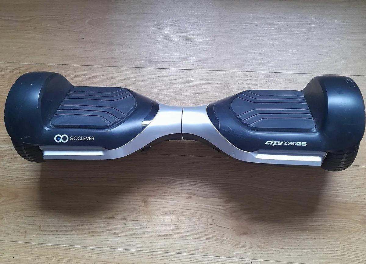 Go Clever G6 City Hoverboard for Sale NEW BATTERY - Image 1