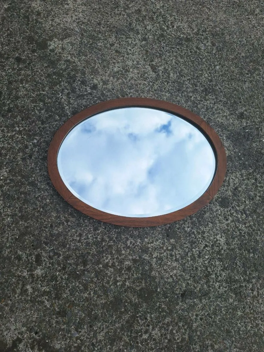 Antique bevelled mirror - Image 1