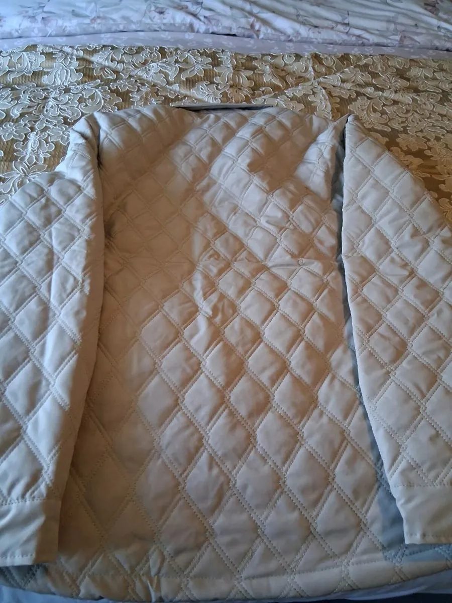 Brand new mens diamond quilted jacket - Image 2