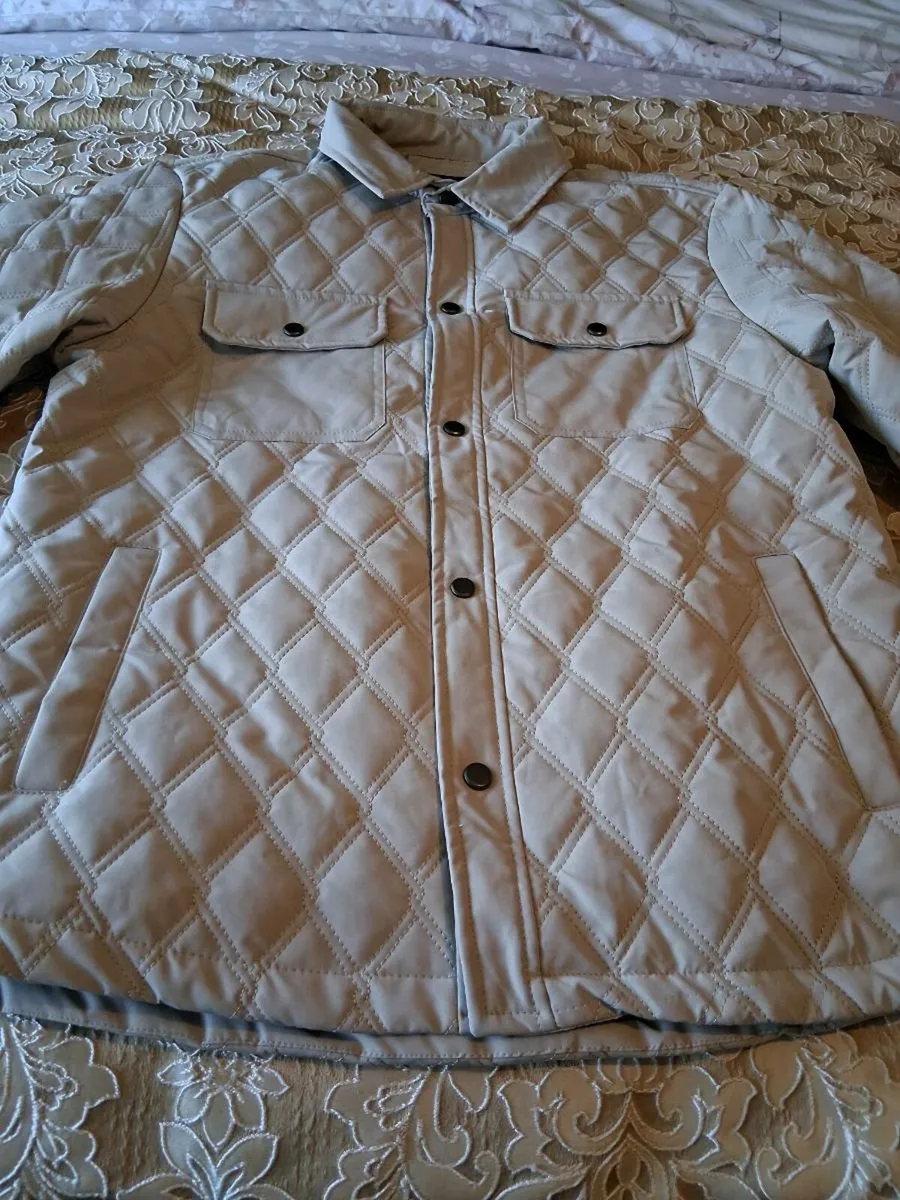 Brand new mens diamond quilted jacket - Image 3