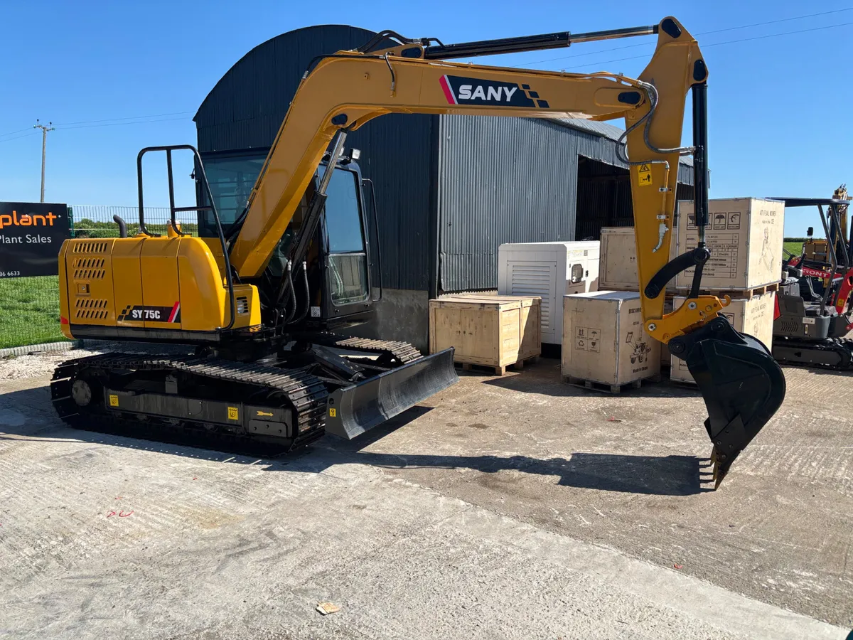 Sany 75 Excavator Very Tidy - Image 3