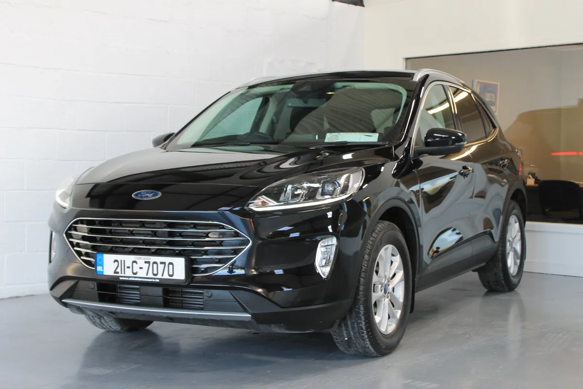 Ford Kuga 2021, Titanium, Tiny Kms - Image 1