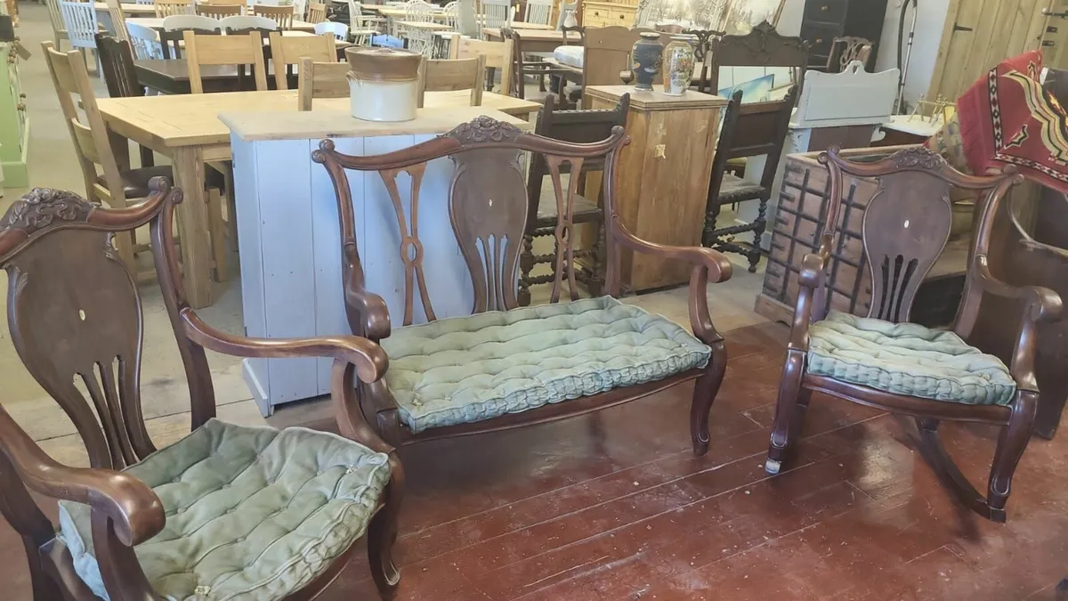 19th century French 3 piece walnut suite - Image 2