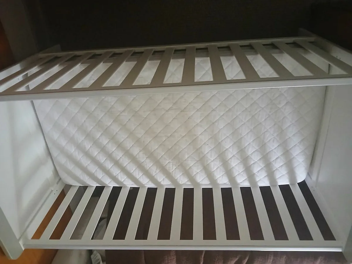 Adaptive baby to toddler bed - Image 3