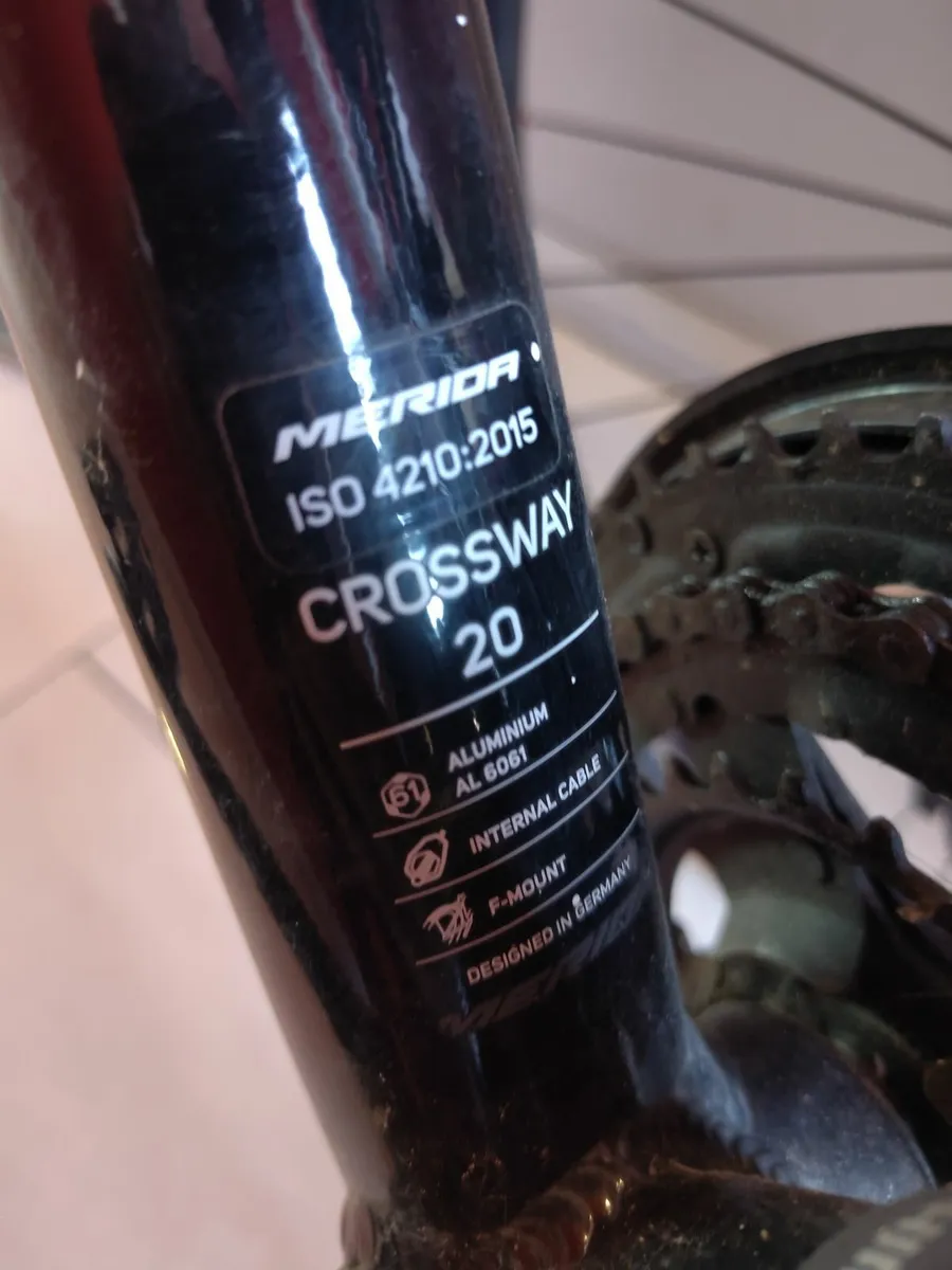 Merida Crossway 20 Bike - Image 3