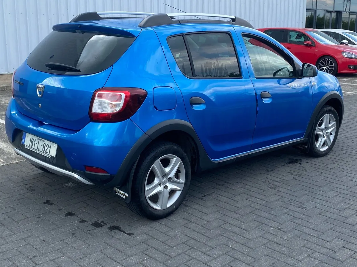 2016 Sandero Stepway, Immaculate, 1 Previous Owner - Image 3
