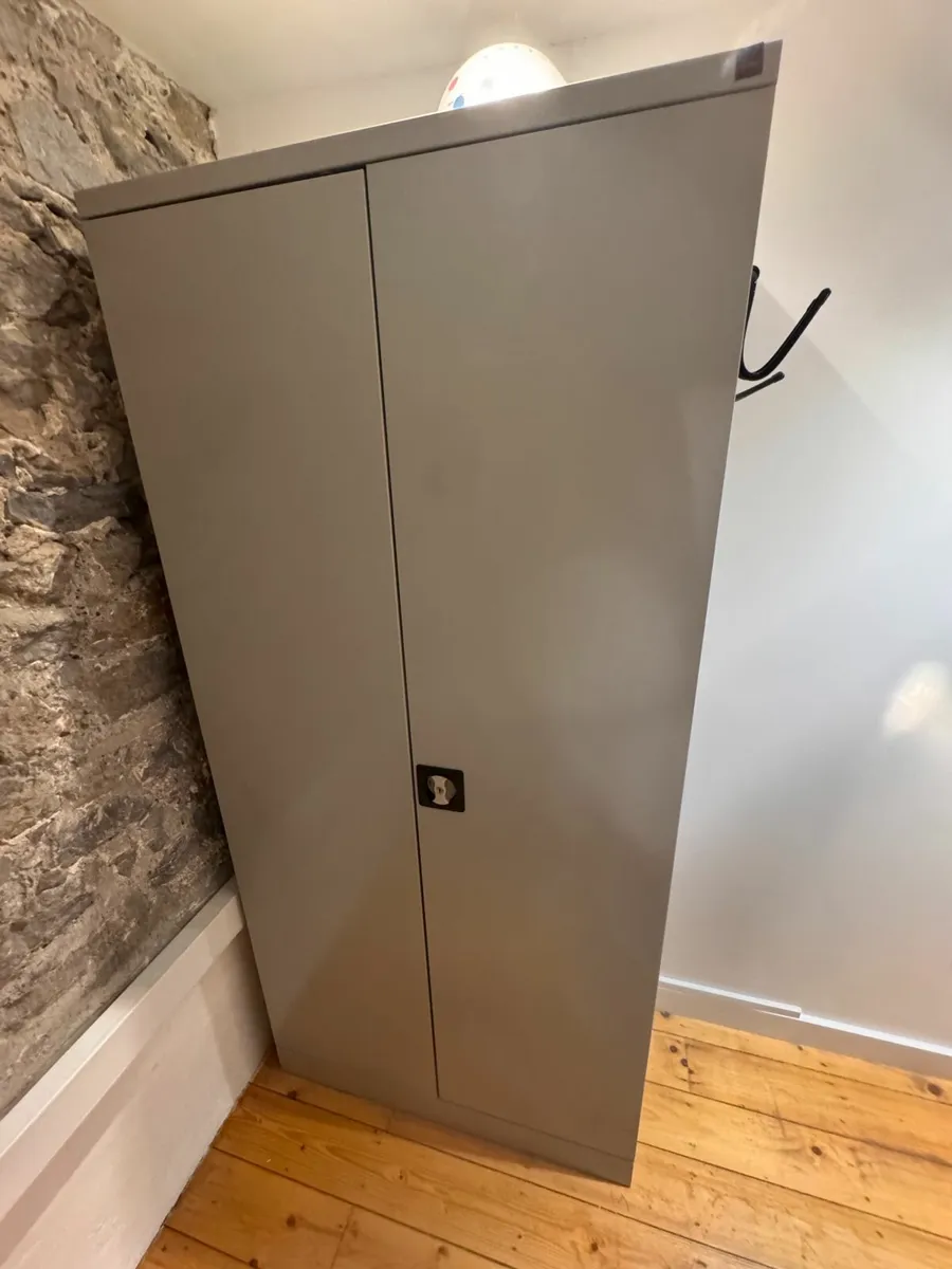 Office Cabinets (Large) x 3 - Image 1