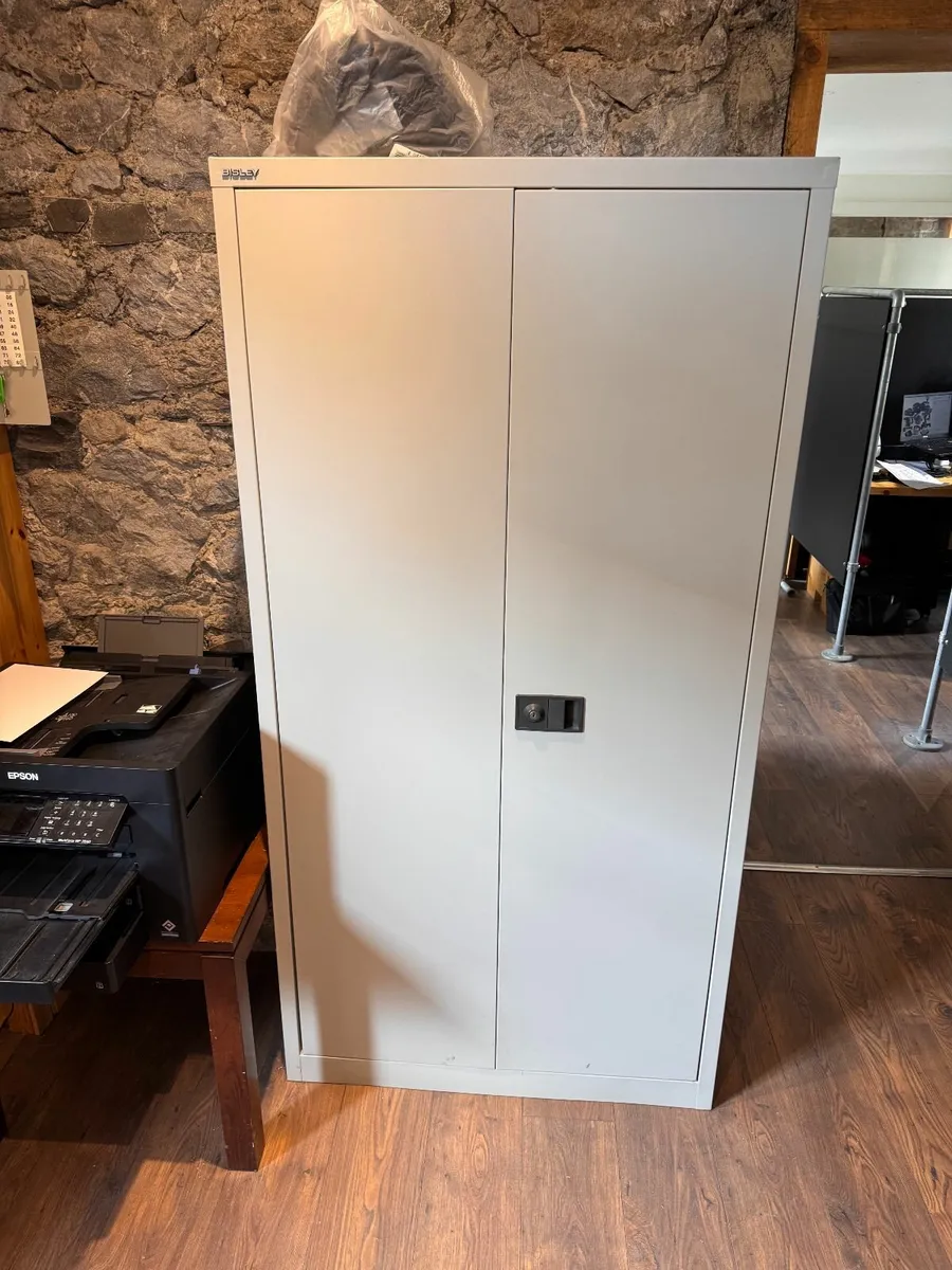 Office Cabinets (Large) x 3 - Image 3